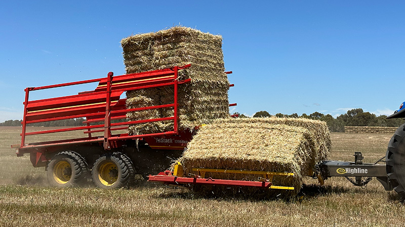FaStack 1200 Bale Stacker