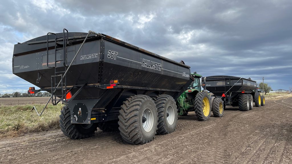 Tighe Ag Haulmaster 36T
